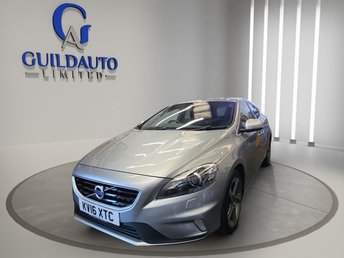 2016 VOLVO V40