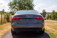 USED 2017 67 JAGUAR XF 2.0d Portfolio Saloon 4dr Diesel Auto Euro 6 (s/s) (180 ps) Over &pound;4000 of Factory Extras