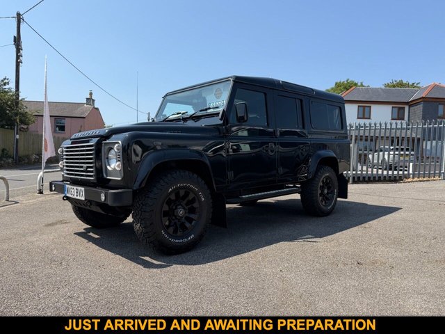 View our LAND ROVER DEFENDER 110
