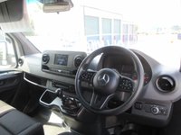 USED 2022 72 MERCEDES-BENZ SPRINTER 2.0 315 CDI Progressive 13Ft Luton With Tail Lift ( Cruise Control ) RWD L3 Euro 6 (150 Bhp ) Finance Available  MERCEDES-BENZ SPRINTER 13FT LUTON VAN WITH TAIL LIFT ( 150 BHP )