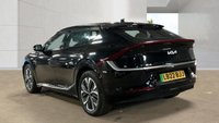 USED 2022 22 KIA EV6 77.4kWh Air Hatchback 5dr Electric Auto (225 bhp) SAT-NAV + HEATED SEATS + REAR CAMERA