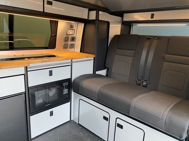 View our VOLKSWAGEN TRANSPORTER