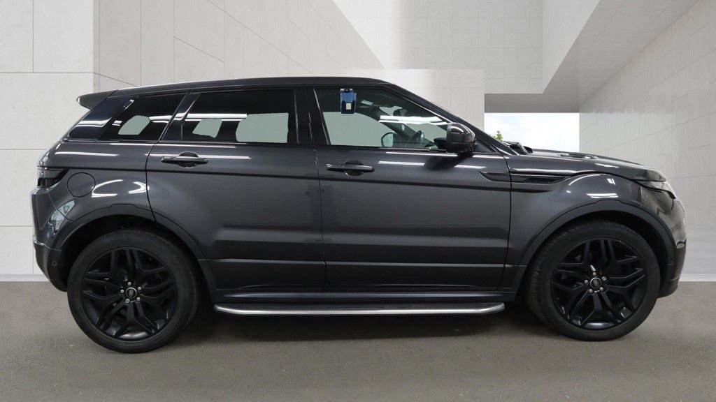 USED 2017 67 LAND ROVER RANGE ROVER EVOQUE 2.0 TD4 HSE Dynamic Lux SUV 5dr Diesel Auto 4WD Euro 6 (s/s) (180 ps) 2 KEYS / PAN ROOF