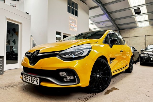 View our RENAULT CLIO