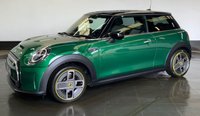 USED 2021 71 MINI Electric Hatch Cooper SE 32.6kWh Level 2 Hatchback 3dr Electric Auto (184 ps) 