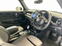 USED 2021 71 MINI Electric Hatch Cooper SE 32.6kWh Level 2 Hatchback 3dr Electric Auto (184 ps) 