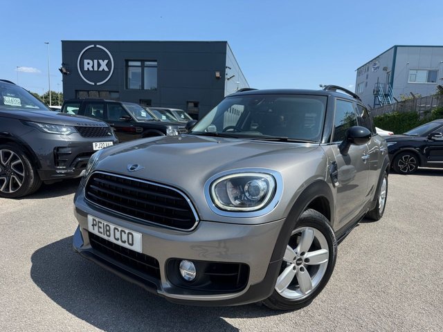 View our MINI COUNTRYMAN
