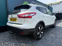 USED 2017 NISSAN QASHQAI 1.2 DIG-T N-Connecta SUV 5dr Petrol Manual 2WD Euro 6 (s/s) (115 ps) ***FULL SERVICE HISTORY - PAN ROOF - SATNAV - REVERSE CAM***