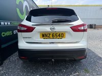 USED 2017 NISSAN QASHQAI 1.2 DIG-T N-Connecta SUV 5dr Petrol Manual 2WD Euro 6 (s/s) (115 ps) ***FULL SERVICE HISTORY - PAN ROOF - SATNAV - REVERSE CAM***