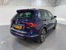 USED 2017 17 VOLKSWAGEN TIGUAN 2.0 TDI BlueMotion Tech R-Line SUV 5dr Diesel Manual 4Motion Euro 6 (s/s) (150 ps) 2 key, panroof, NAV, apple car play