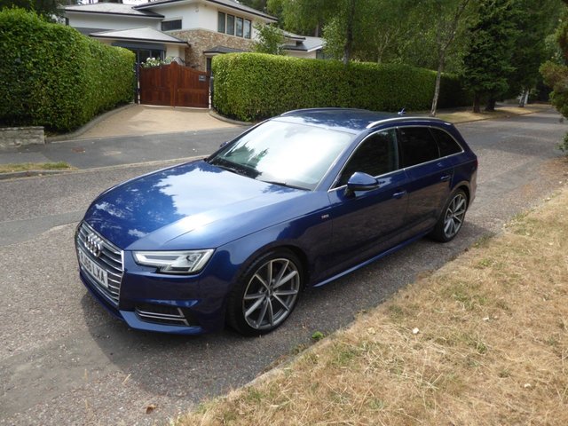 View our AUDI A4 AVANT