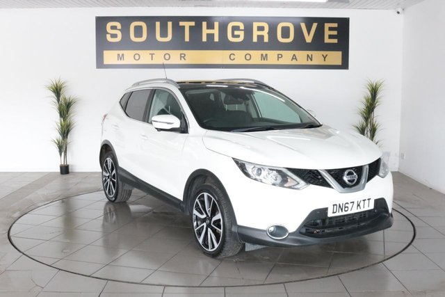View our NISSAN QASHQAI