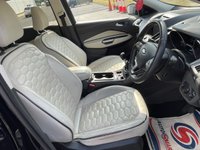 USED 2019 19 FORD KUGA 2.0 TDCi Vignale SUV 5dr Diesel Manual Euro 6 (s/s) (150 ps) SAT NAV + REVERSING CAMERA
