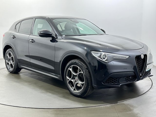 View our Alfa Romeo Stelvio 2.0T Speciale Auto Q4 AWD Euro 6 (s/s) 5dr