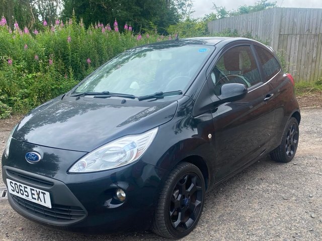 View our Ford Ka 1.2 Zetec Black Edition Hatchback 3dr Petrol Manual Euro 6 (s/s) (69 ps)