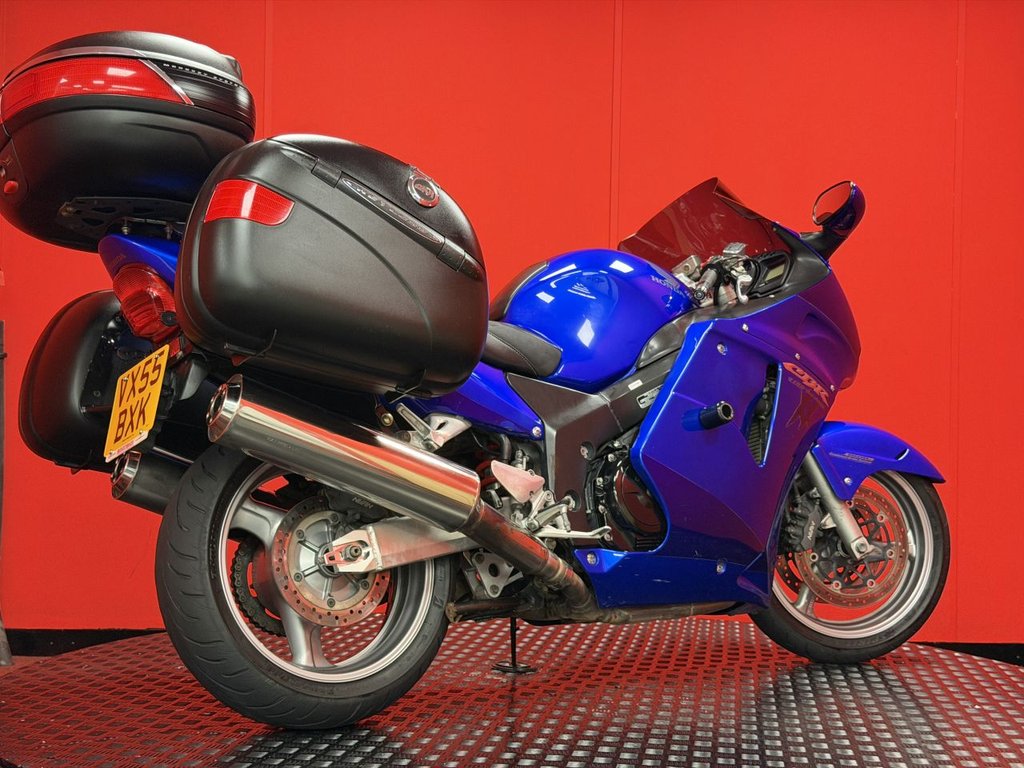 USED 2005 55 HONDA CBR1100XX SUPER BLACKBIRD TRADE BIKES AT TRADE PRICES STUNNING CONDITION