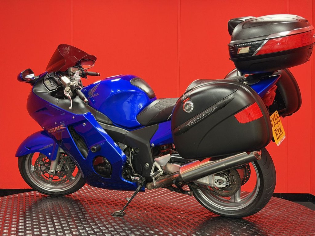 USED 2005 55 HONDA CBR1100XX SUPER BLACKBIRD TRADE BIKES AT TRADE PRICES STUNNING CONDITION