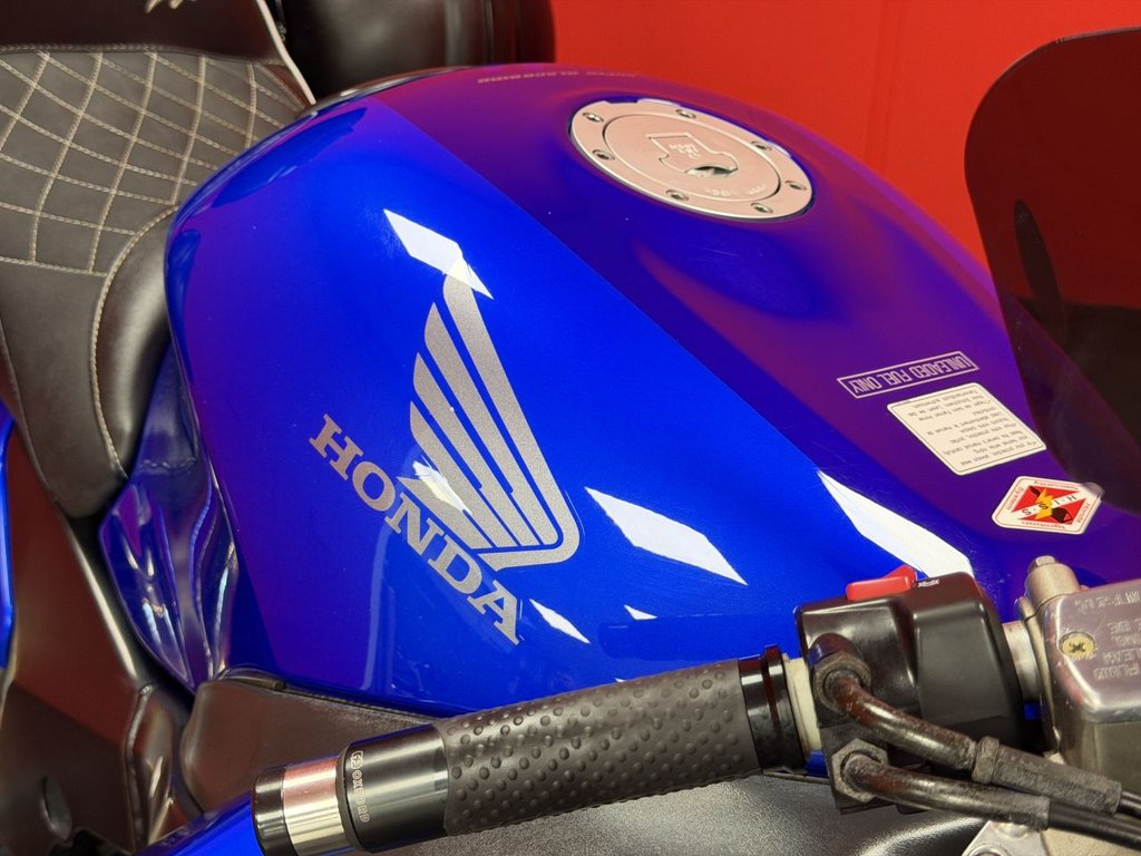 USED 2005 55 HONDA CBR1100XX SUPER BLACKBIRD TRADE BIKES AT TRADE PRICES STUNNING CONDITION