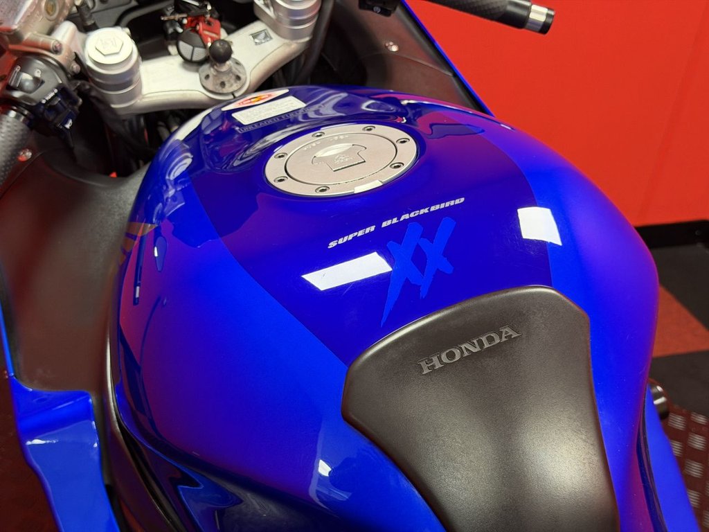 USED 2005 55 HONDA CBR1100XX SUPER BLACKBIRD TRADE BIKES AT TRADE PRICES STUNNING CONDITION