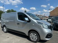 USED 2015 65 RENAULT TRAFIC 1.6 dCi ENERGY 27 Sport Panel Van 5dr Diesel Manual SWB Standard Roof Euro 5 (s/s) (120 ps NO VAT JUST 48K FSH (7 SERVICES) !!!!!) SAT NAV CRUISE A/C ETC !!!!