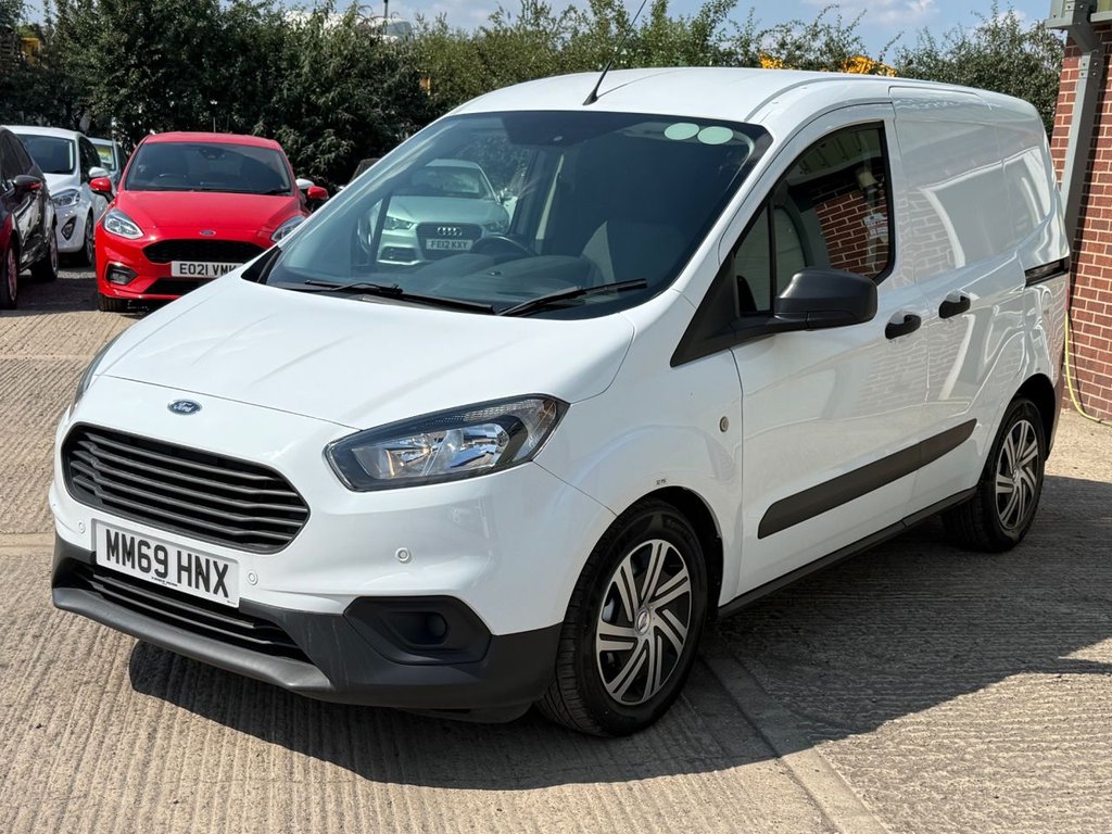 USED 2020 69 FORD TRANSIT COURIER 1.0 EcoBoost Leader Panel Van 4dr Petrol Manual L1 Euro 6 (100 ps) 