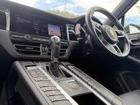 USED 2020 70 PORSCHE MACAN 3.0T V6 S SUV 5dr Petrol PDK 4WD Euro 6 (s/s) (354 ps) 
