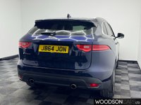 USED 2017 64 JAGUAR F-PACE 2.0 P300 Portfolio SUV 5dr Petrol Auto AWD Euro 6 (s/s) (300 ps) 1 Previous Owner / Pan Roof / Bluetooth / DAB Radio / Isofix / Privacy Glass / Cruise Control