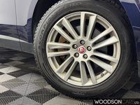 USED 2017 64 JAGUAR F-PACE 2.0 P300 Portfolio SUV 5dr Petrol Auto AWD Euro 6 (s/s) (300 ps) 1 Previous Owner / Pan Roof / Bluetooth / DAB Radio / Isofix / Privacy Glass / Cruise Control