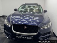 USED 2017 64 JAGUAR F-PACE 2.0 P300 Portfolio SUV 5dr Petrol Auto AWD Euro 6 (s/s) (300 ps) 1 Previous Owner / Pan Roof / Bluetooth / DAB Radio / Isofix / Privacy Glass / Cruise Control