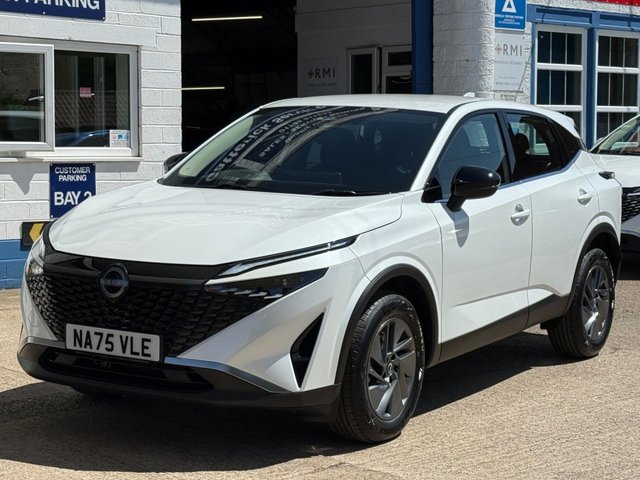 View our NISSAN QASHQAI