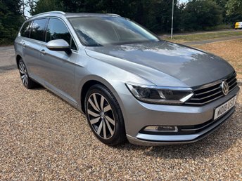 View our VOLKSWAGEN PASSAT