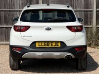 USED 2018 68 KIA STONIC 1.4 Stonic 2 ISG 5dr Long mOT Sat Nav Apple CarPlay