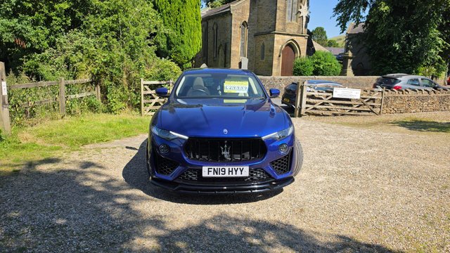 View our MASERATI LEVANTE