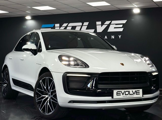 View our PORSCHE MACAN