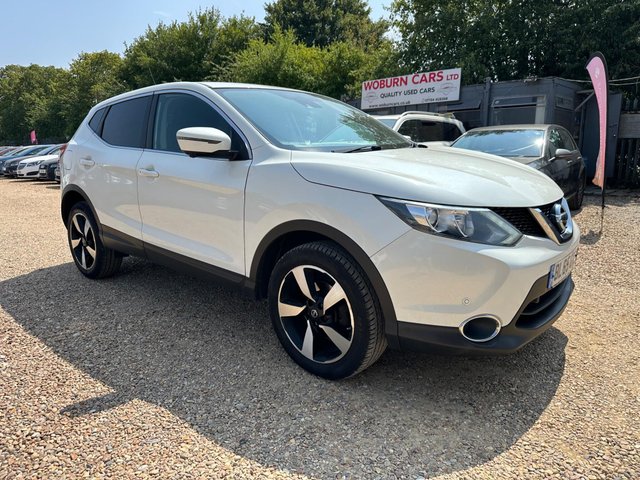 View our NISSAN QASHQAI