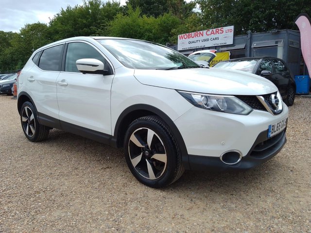 View our NISSAN QASHQAI