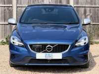USED 2018 18 VOLVO V40 1.5 V40 R-Design Pro T3 Auto 5dr Full Service History Sat Nav