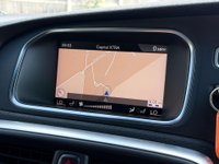 USED 2018 18 VOLVO V40 1.5 V40 R-Design Pro T3 Auto 5dr Full Service History Sat Nav