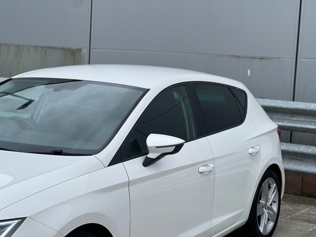 View our SEAT LEON