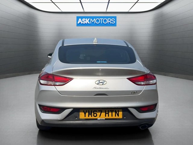 View our HYUNDAI I30