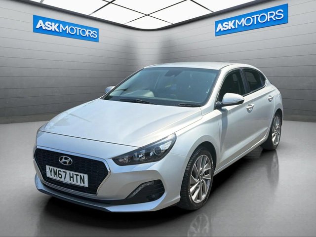 View our Hyundai I30 1.4 T-GDi SE Nav Fastback 5dr Petrol Manual Euro 6 (s/s) (140 ps)