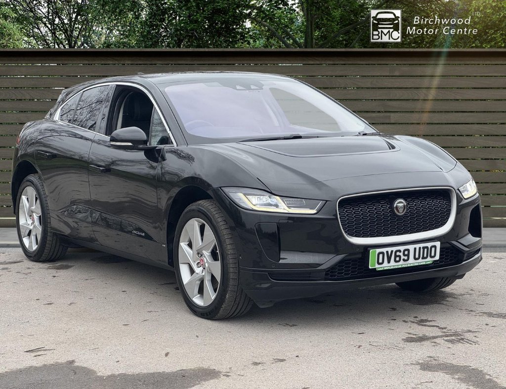 Black 2019 Jaguar I-Pace Estate All-wheel drive Automatic