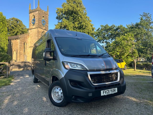 View our PEUGEOT BOXER