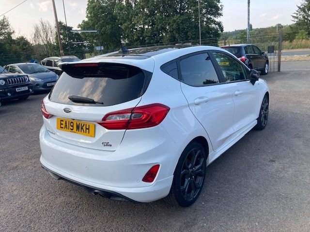 View our FORD FIESTA
