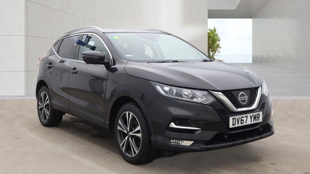 View our Nissan Qashqai 1.5 dCi N-Connecta SUV 5dr Diesel Manual Euro 6 (s/s) (110 ps)