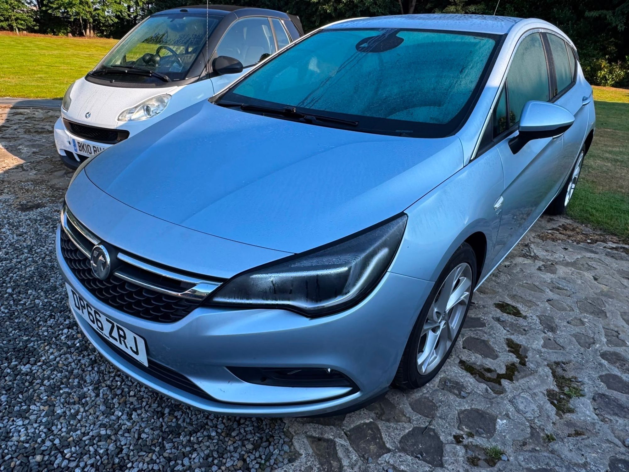USED 2016 66 VAUXHALL ASTRA 1.6 CDTi BlueInjection SRi Hatchback 5dr Diesel Manual Euro 6 (s/s) (136 ps) 