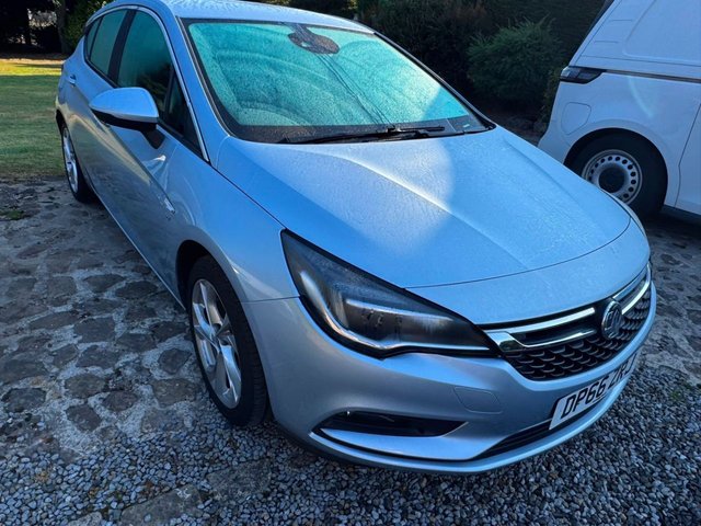 View our Vauxhall Astra range