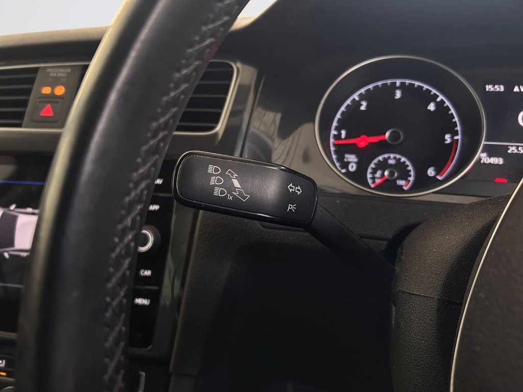 2019 Volkswagen Golf — image 14
