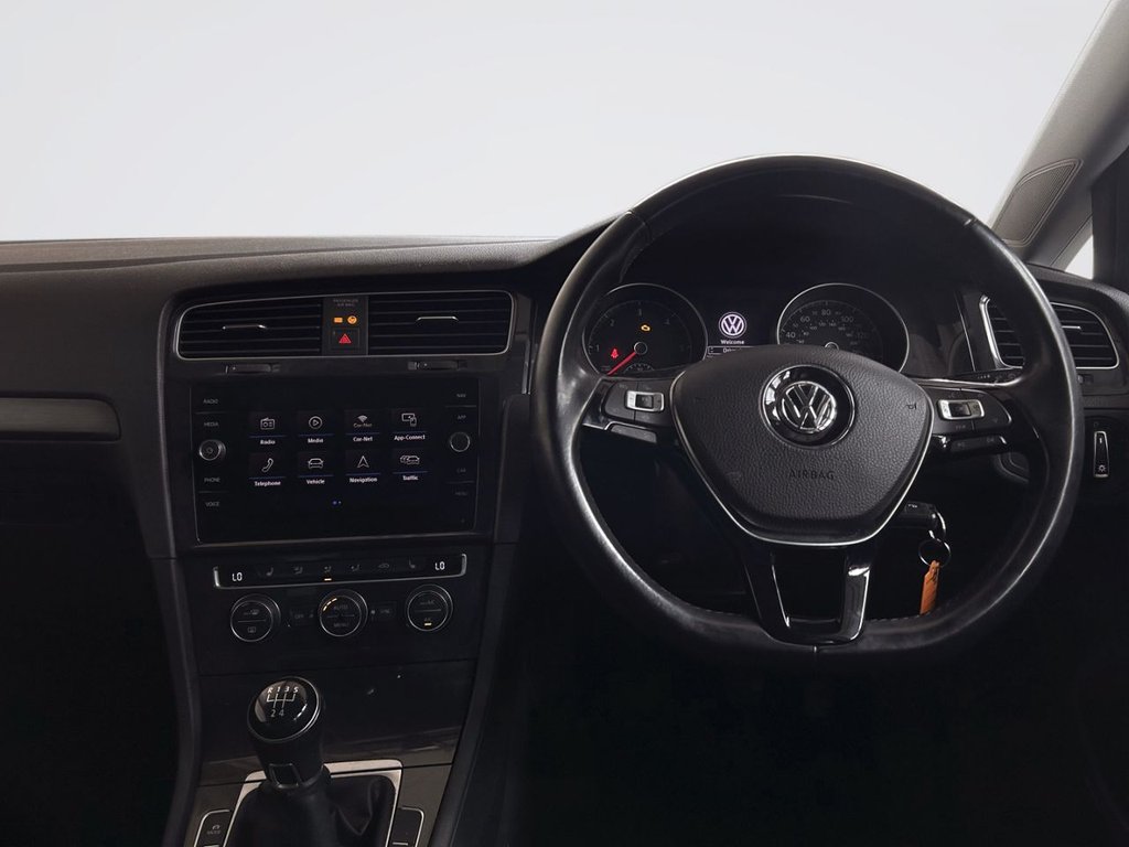 2019 Volkswagen Golf — image 9