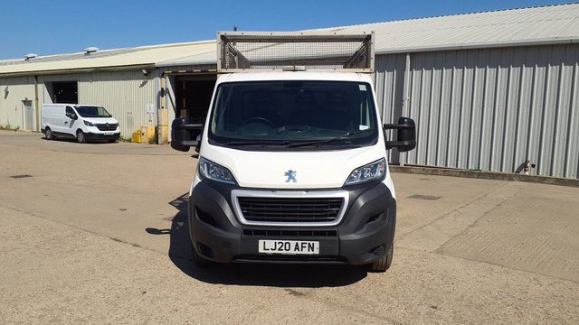 View our PEUGEOT BOXER
